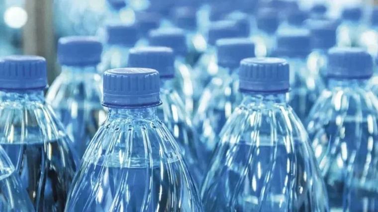 نابل: حجز 120 ألف قارورة مياه معدنية خلال شهر أوت الماضي